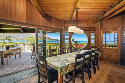 Hawaii house dining area